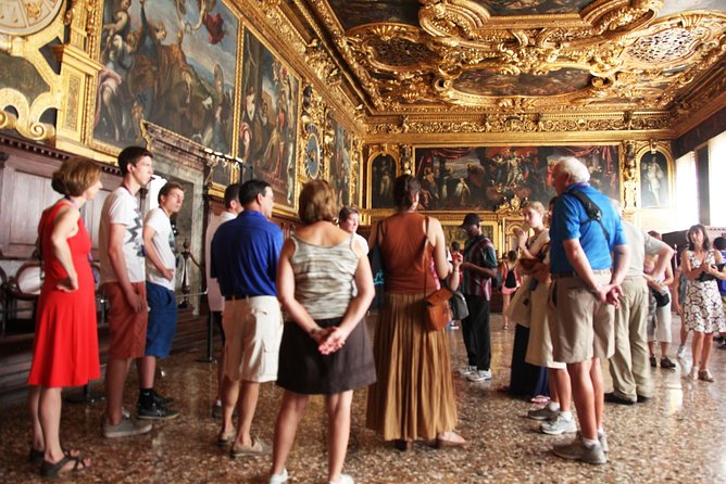 Skip-the-Line: Doge's Palace & St. Mark's Basilica Fully Guided Tour - St. Mark’s Basilica: mosaics, architecture, and a shorter visit