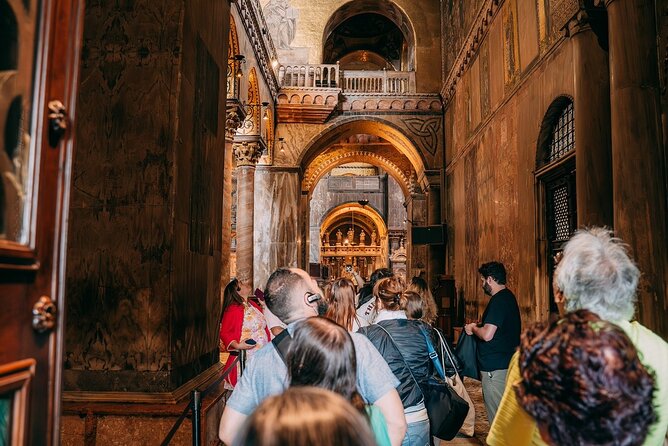 Small-group Saint Mark’s Basilica Priority Access - Meeting beneath the blue clock tower at 2 p.m.