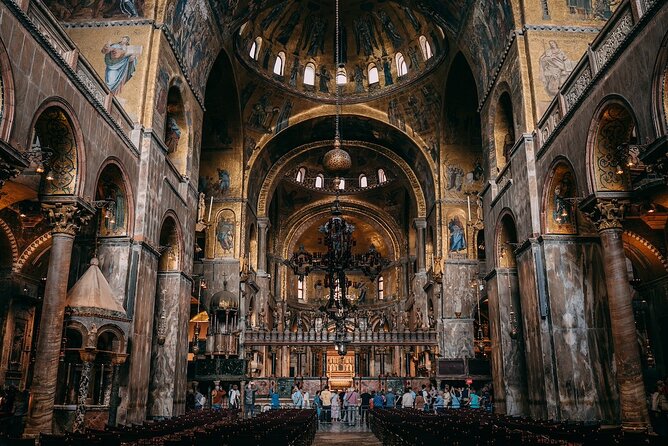 Small-group Saint Mark’s Basilica Priority Access - Terrace, balcony, museum, and upper levels