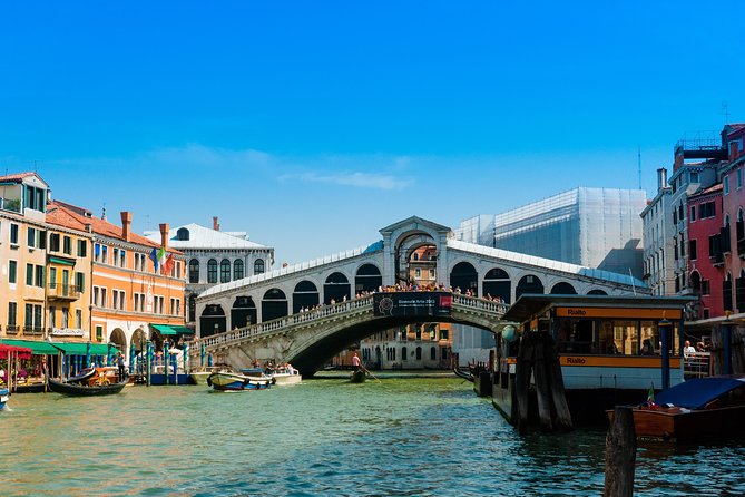Small Group Venice Grand Canal Panoramic Tour - Why the Grand Canal is the best classroom in Venice