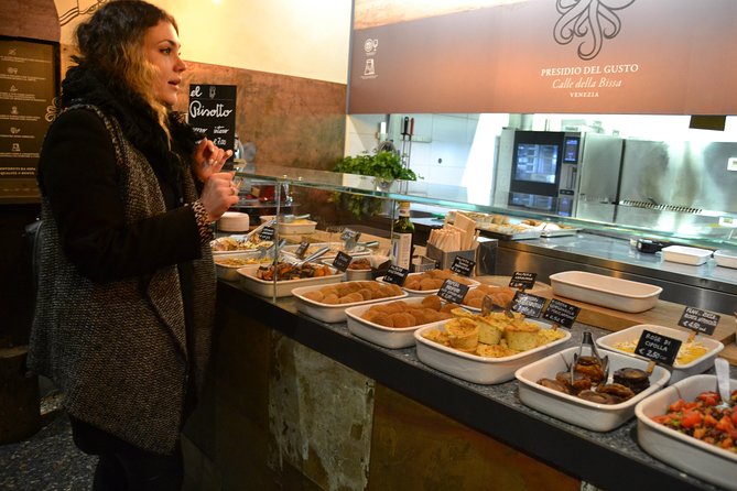Small Group Venice Street Food and Sightseeing Tour - What the two-and-a-half-hour route gives you
