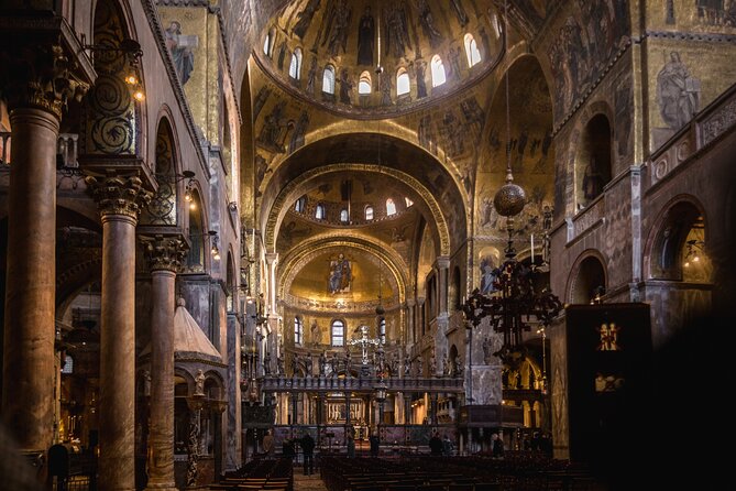 St. Mark's Cathedral Priority Guided Tour & History Gallery - Timing matters more than most people expect