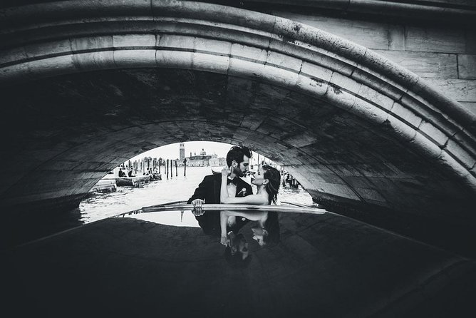 Sunrise Couple Photoshoot Tour - How the $591.46 price measures up