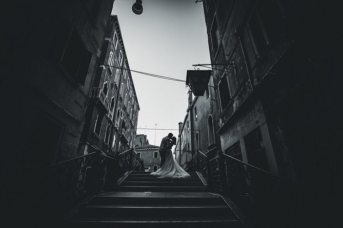 Sunrise Couple Photoshoot Tour - Practical details that affect your morning