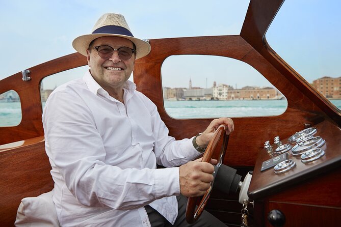 Sweet Molly Venetian Lagoon Boat Tour (4 hours) - San Francesco del Deserto and Lazaretto Nuovo