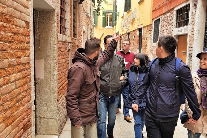 Tapas & Wines through secret Venice - The guides make the largest difference