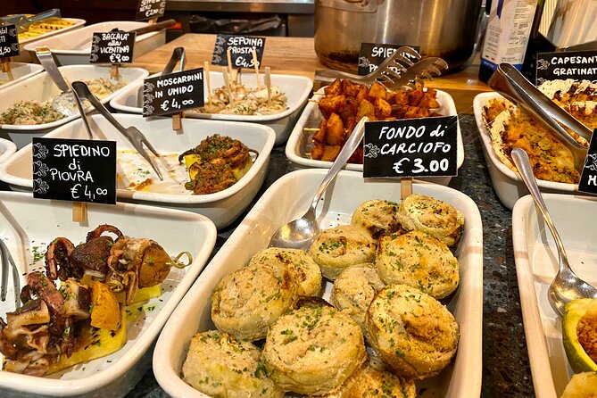 Tasty Street Food Tour of Venice City Center with Cicchetti & Local Specialties - Starting near Rialto Bridge