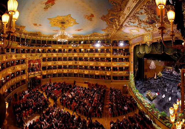 Teatro La Fenice Tour in Venice - How the guide can shape the experience