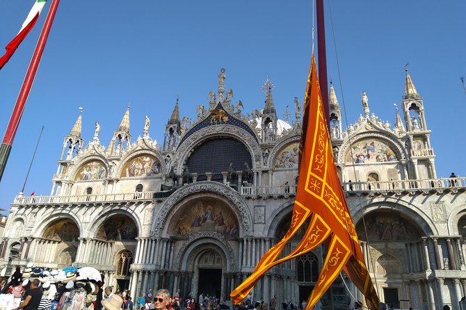 The Best of Venice and Murano with Saint Mark's Private Tour - Rialto Market, with a Monday to Saturday condition