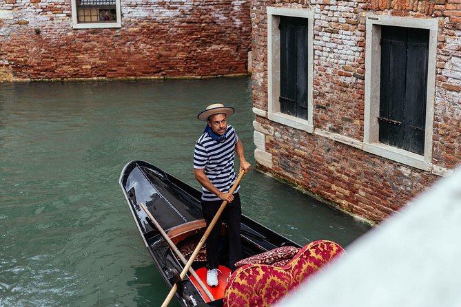 The Best of Venice: San Marco Highlights & Gondola Ride - Timing, meeting point, and planning your day