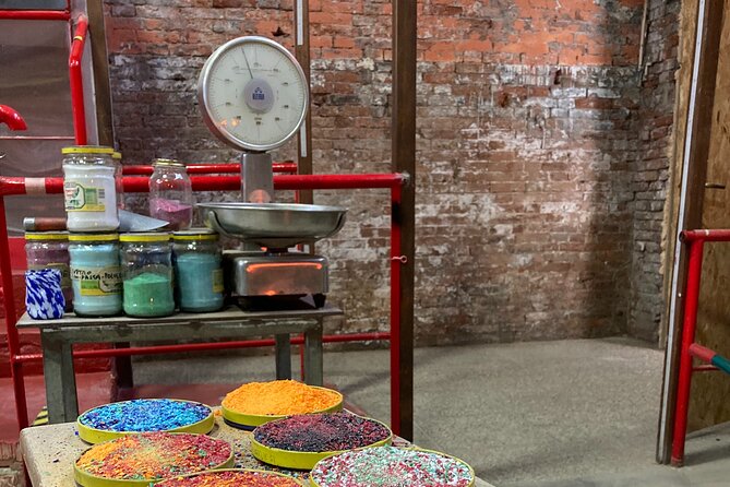 The Glass Experience In Venice Murano Island - The showroom and the question of buying