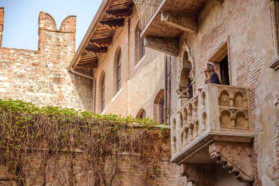The Highlights of Verona Small Group Walking Tour - Why this two-hour walk works so well in Verona