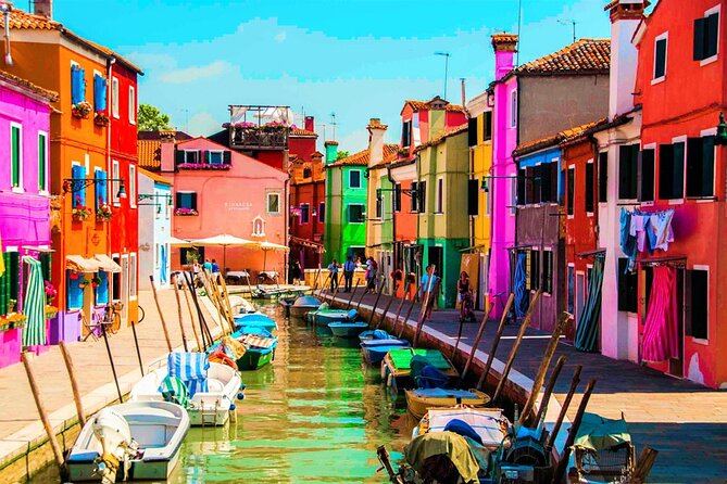 The Secret Corners of Burano - Key points to know before booking