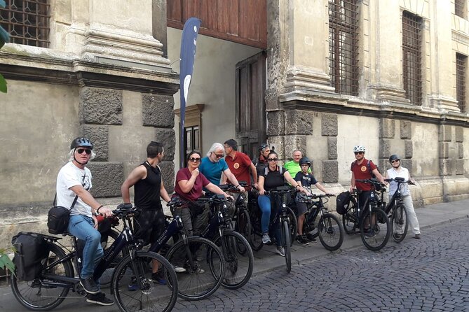 The story of Vicenza: Guided Half-Day E-Bike sightseeing Tour - Reformation, family drama, and the city’s green spaces