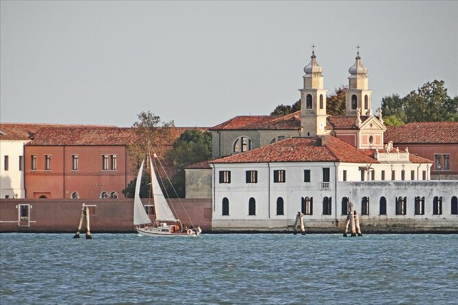Tour to the islands of San Servolo and San Lazzaro degli Armeni - Who should book the San Servolo and San Lazzaro tour?