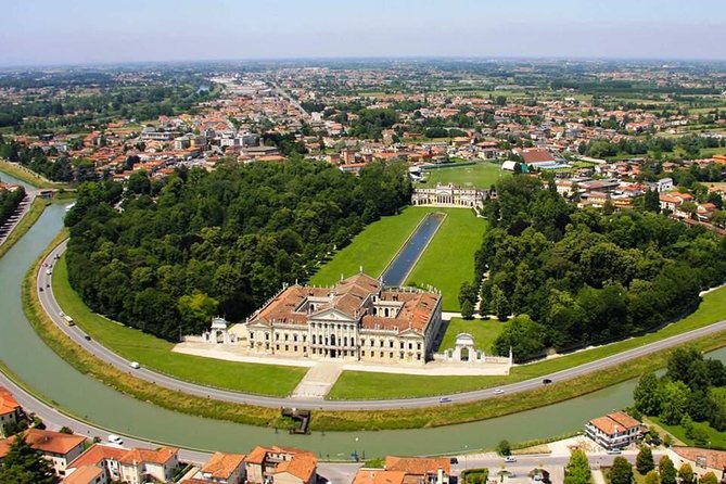 Tour to the Venetian Villas and the Brenta Riviera from Abano - A smaller-scale visit at Villa Widmann