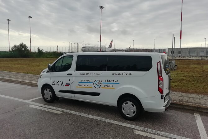 Transfer from Trieste to Venice Airport - Leaving Trieste without the public-transport puzzle