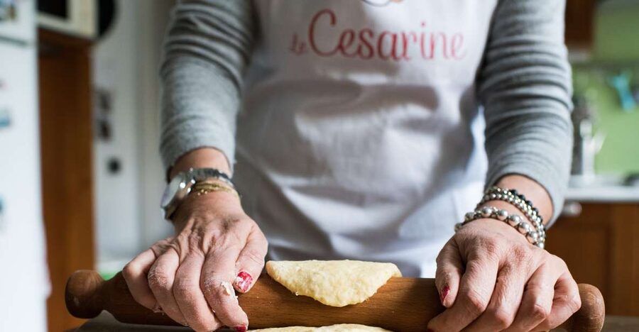 Treviso: Pasta & Tiramisu Cooking Class at a Local's Home - Rolling Sfoglia in a Treviso Home
