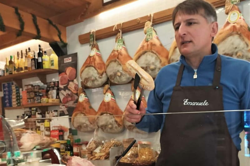 Trieste: Guided Foodie Walking Tour - Practical details that can make the walk smoother