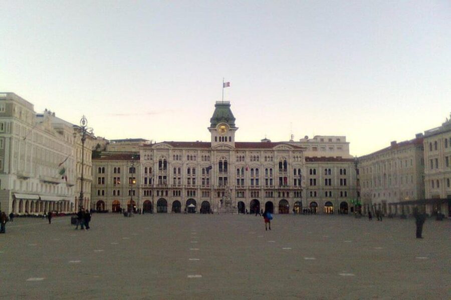 Trieste: Private guided tour of Trieste - Key points to know before booking