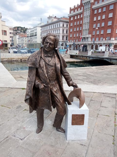 Trieste: Private guided tour of Trieste - Roman traces at Arco di Riccardo and the Roman Theater