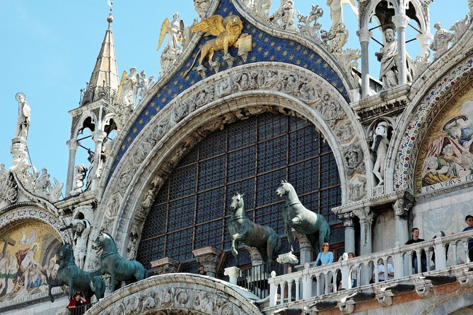 Unusual Perspectives of St Mark's Basilica & optional Pala d'Oro - Why the upper floor changes your view of St. Mark’s Basilica
