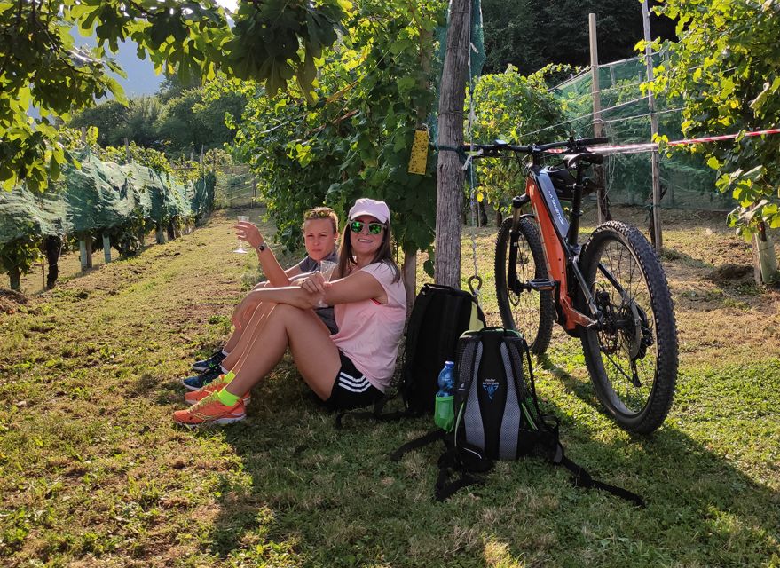 Valdobbiadene: Guided E-Bike Tour in Prosecco Hills - Two hours around Valdobbiadene