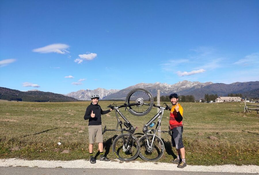 Valdobbiadene: Guided E-Bike Tour in Prosecco Hills - What the price of $135.94 gets you