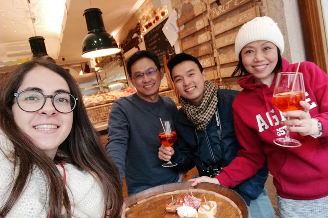 Venetian Cicchetti Street Food and Sightseeing Walking Tour - Why food is the best way into Venice