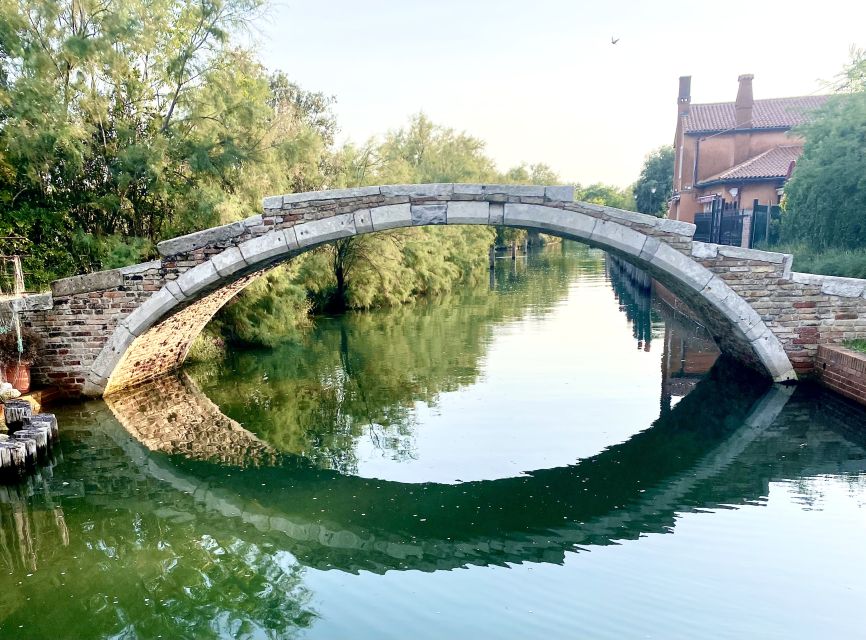 Venezia:Tour con aperitivo al tramonto - Lazzaretto Nuovo and the story of quarantine