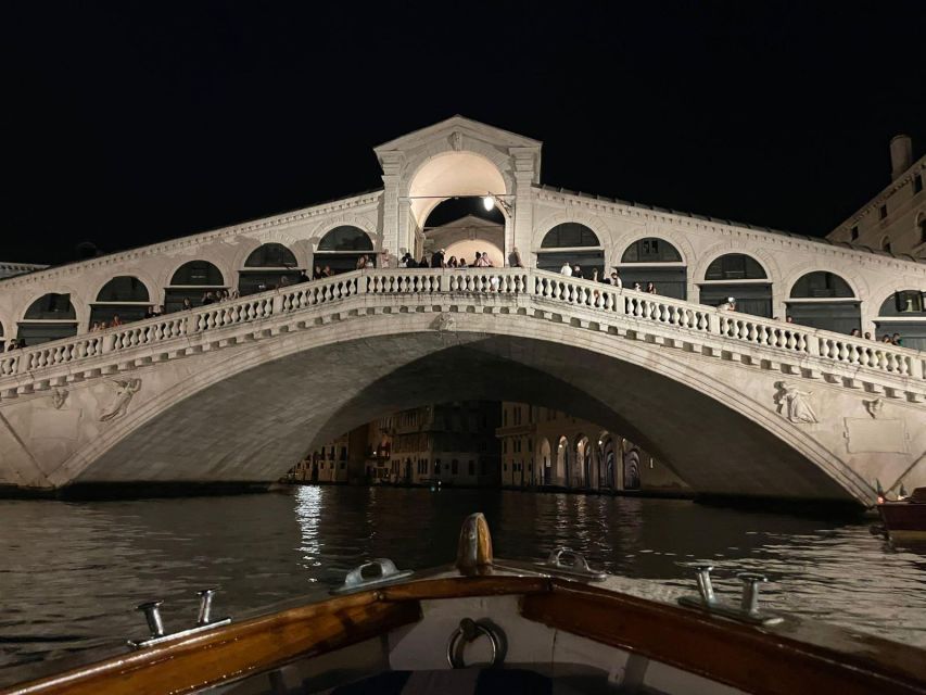 Venezia: Tour privato in Barca a Murano, Burano e Torcello - Who will enjoy this tour most