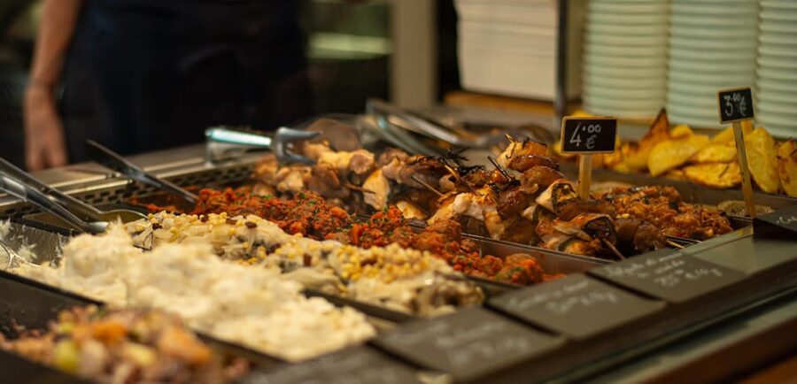 Venice: 10 shades of Cicchetti and Wine - What makes the wine stop useful