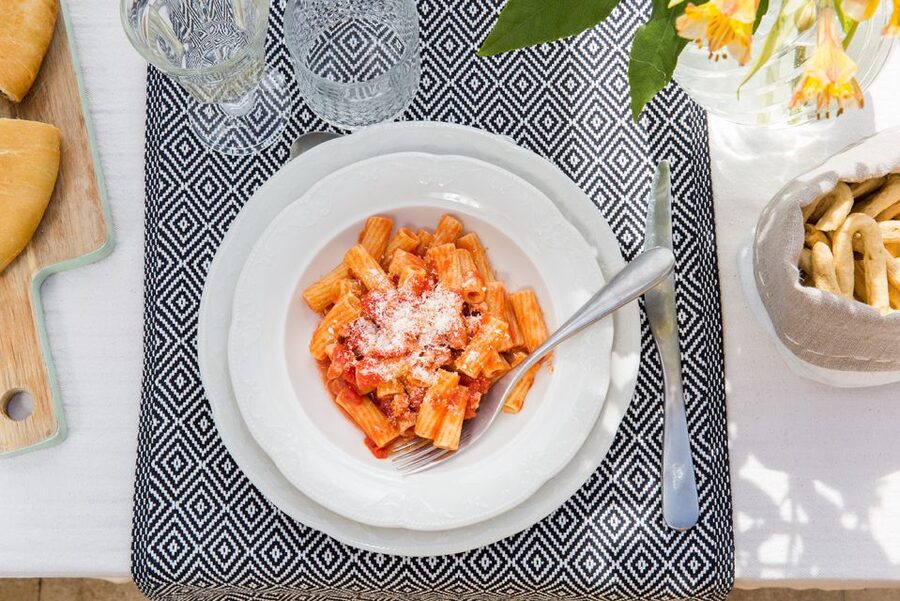 Venice: 3-Course Dining Experience at Local Home - Arriving at a Cesarine host’s home