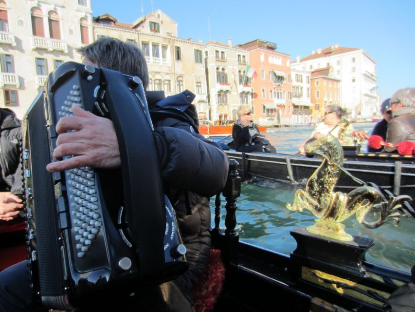 Venice: 30-Minute Gondola Ride on Grand Canal with Serenade - The Grand Canal section and canal traffic