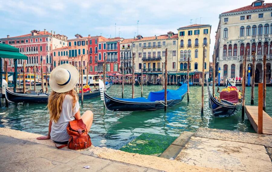 Venice: 30 minutes Enchanting Gondola Ride - Starting behind San Marco at Bacino Orseolo