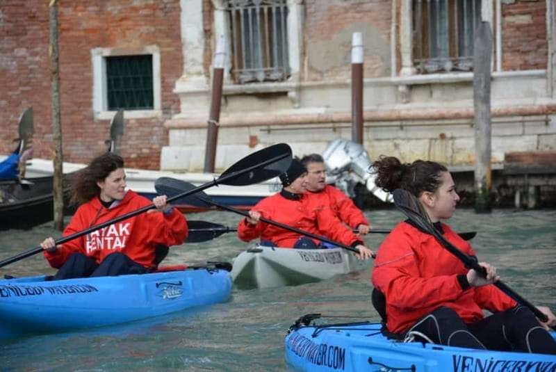 Venice: 60' Quick Kayak Tour of Venice with guide - Key points to know before you book