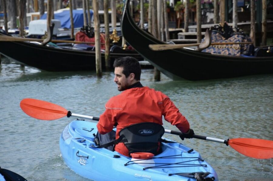 Venice: 60' Quick Kayak Tour of Venice with guide - Cannaregio by kayak