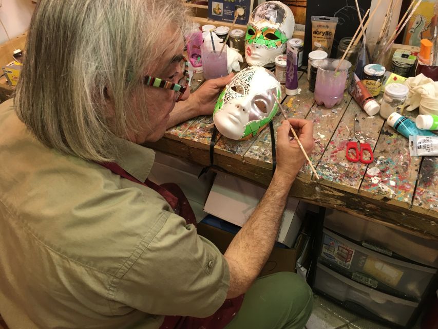 Venice: Carnival Mask Workshop - Why painting a mask makes sense in Venice