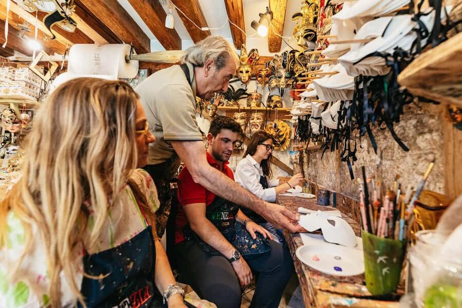 Venice: Carnival Mask Workshop - Is $91 a fair price for one hour?