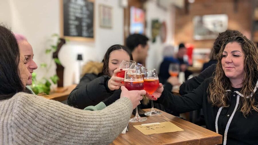 Venice: Cicchetti, Spritz, and Wine Tour in Ghetto Ebraico - What $62.03 buys you