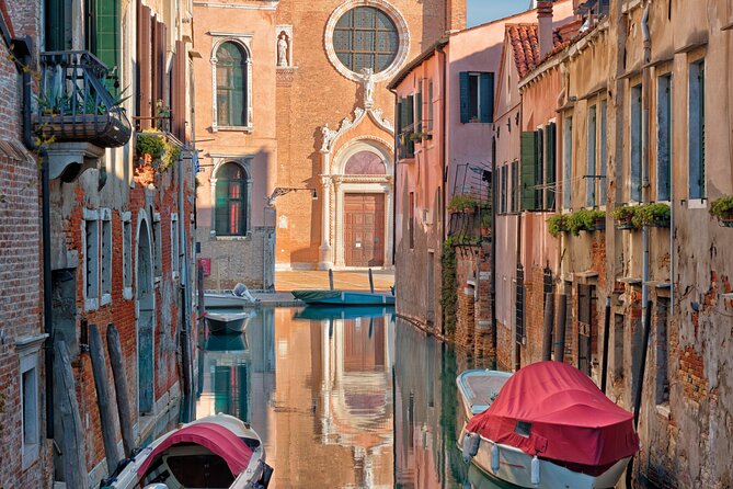 Venice City Center Exclusive Guided Walking Tour - Tintoretto and Cannaregio’s local side
