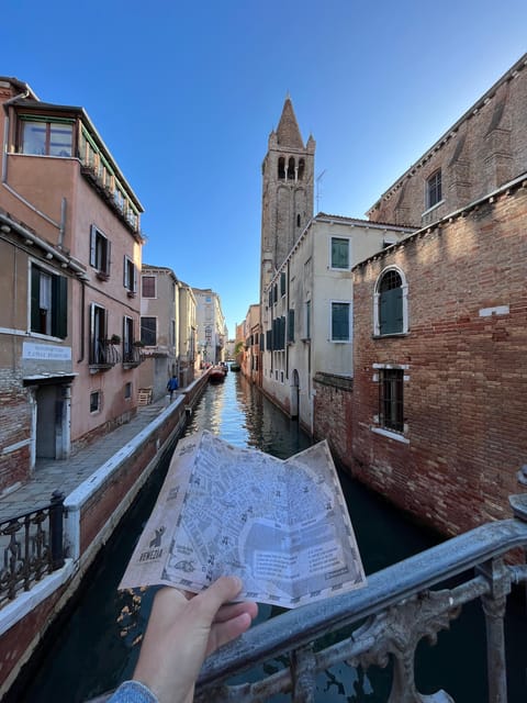 Venice City Escape: "Hunting for L'Omo dal Capelon" - Who will enjoy L’Omo dal Capelon most