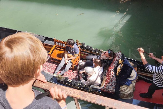 Venice City Highlights Guided Tour for Kids & Families - Starting at Campo San Zaccaria