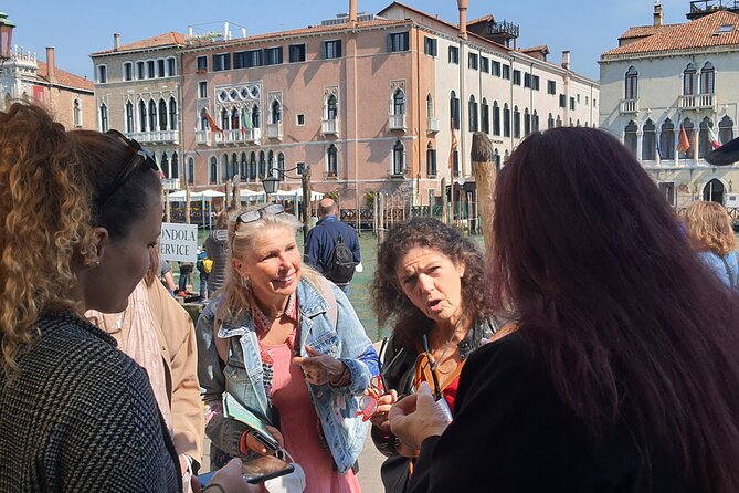 Venice City Highlights Small Group Tour with a local guide - The final approach to St. Mark’s Square