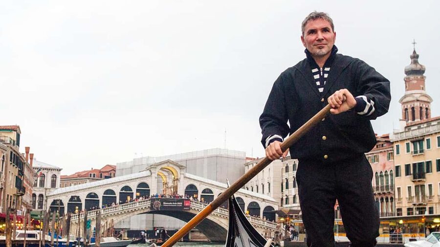 Venice: City Highlights Tour with St Mark's and Gondola Ride - Campo San Giovanni e Paolo