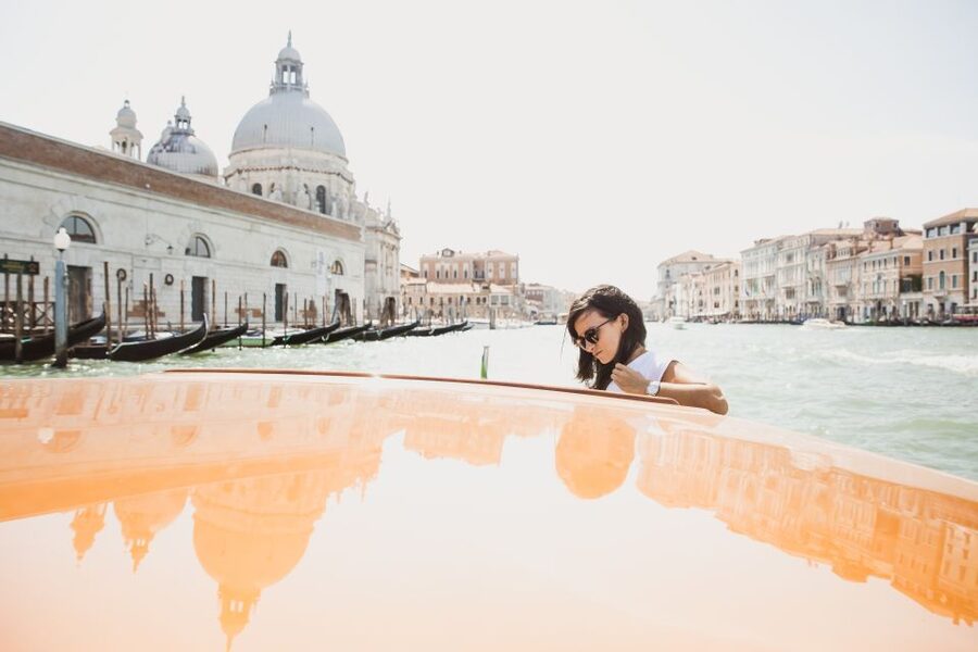Venice: City Tour and Murano Glass Experience - Who should book this experience?