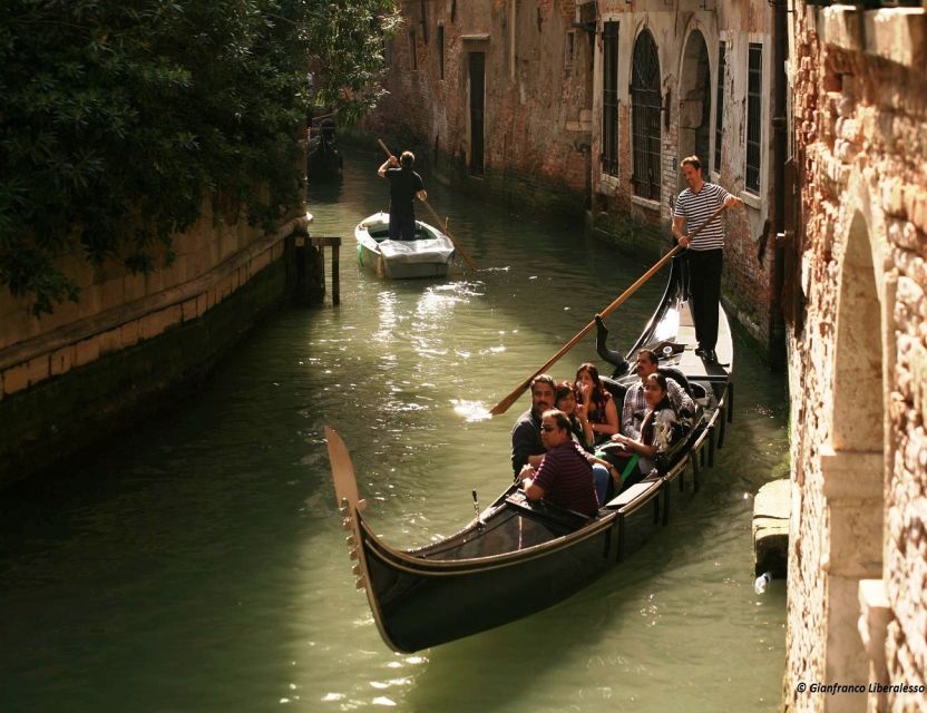 Venice Combo: Gondola, St. Mark’s Basilica Pala d'Oro option - My verdict: book it if you can handle the timing