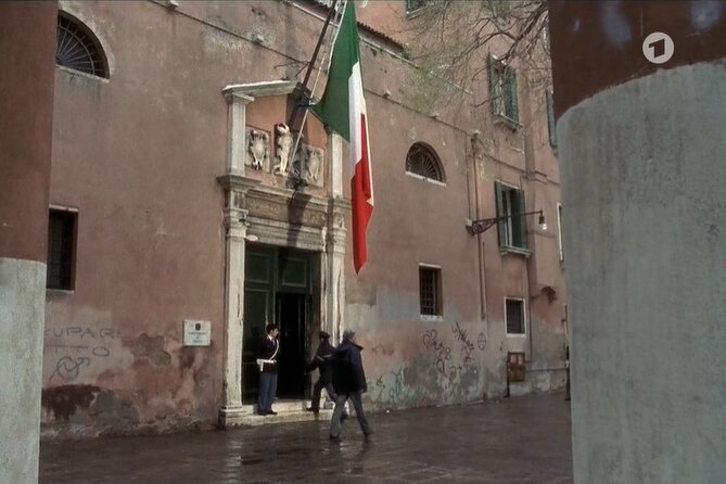 Venice Commissario Brunetti and Donna Leon: Walk His Beat - Strada Nova and the Chocolate Ice Cream Scene