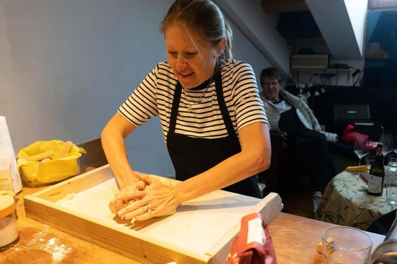 Venice: Cooking Class + Guitar Concert at Chef's Francesco - Getting to the home and planning your time