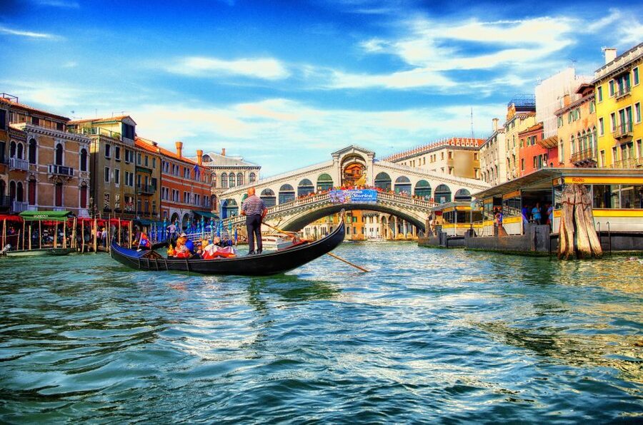 Venice: Day Excursion from Bergamo - From Bergamo to Venice by comfortable coach